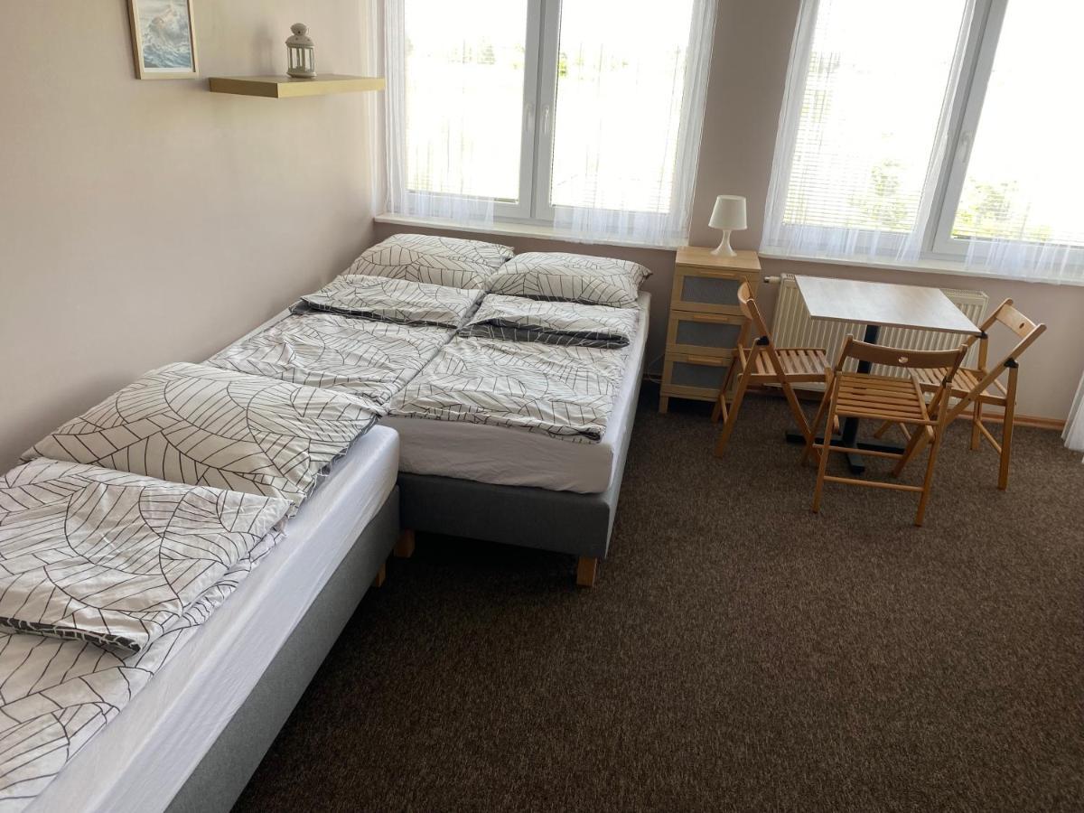 Pokoje Goscinne " Awia " Łeba Kültér fotó